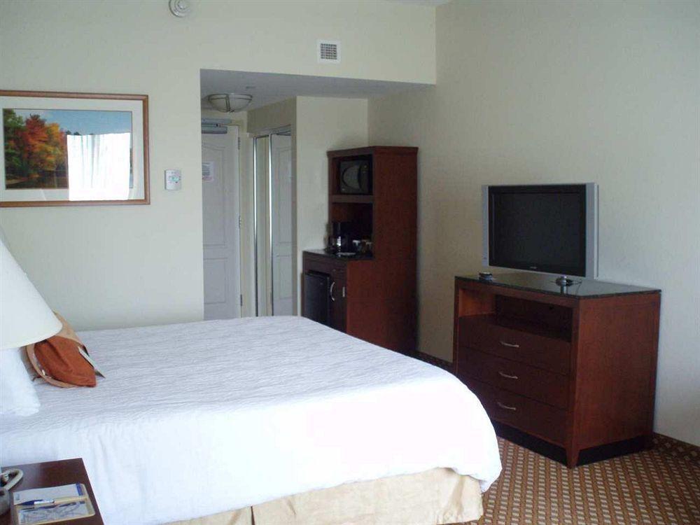 Hilton Garden East Hotel