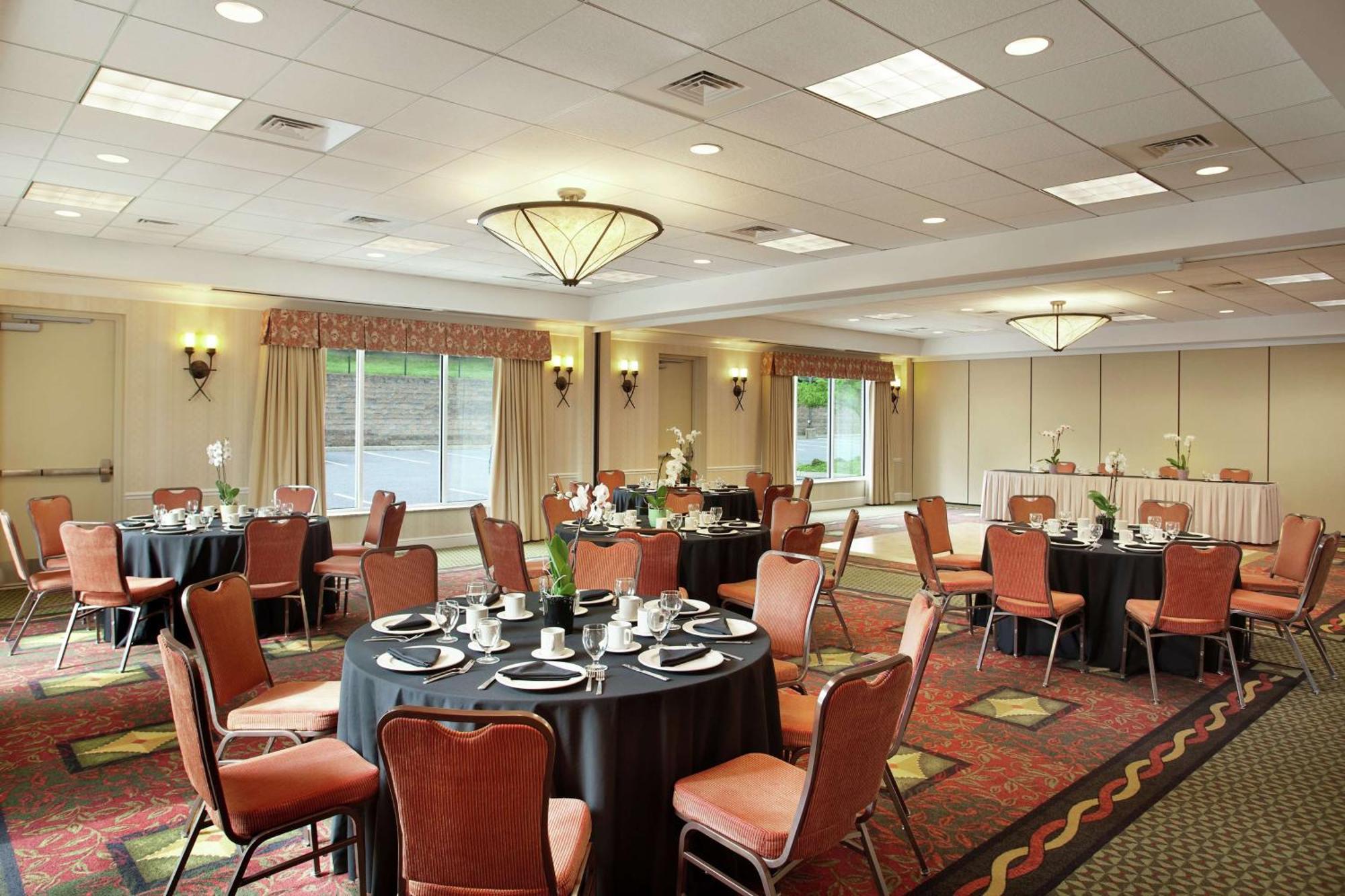 Hilton Garden East