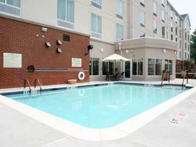 Hilton Garden East 3*